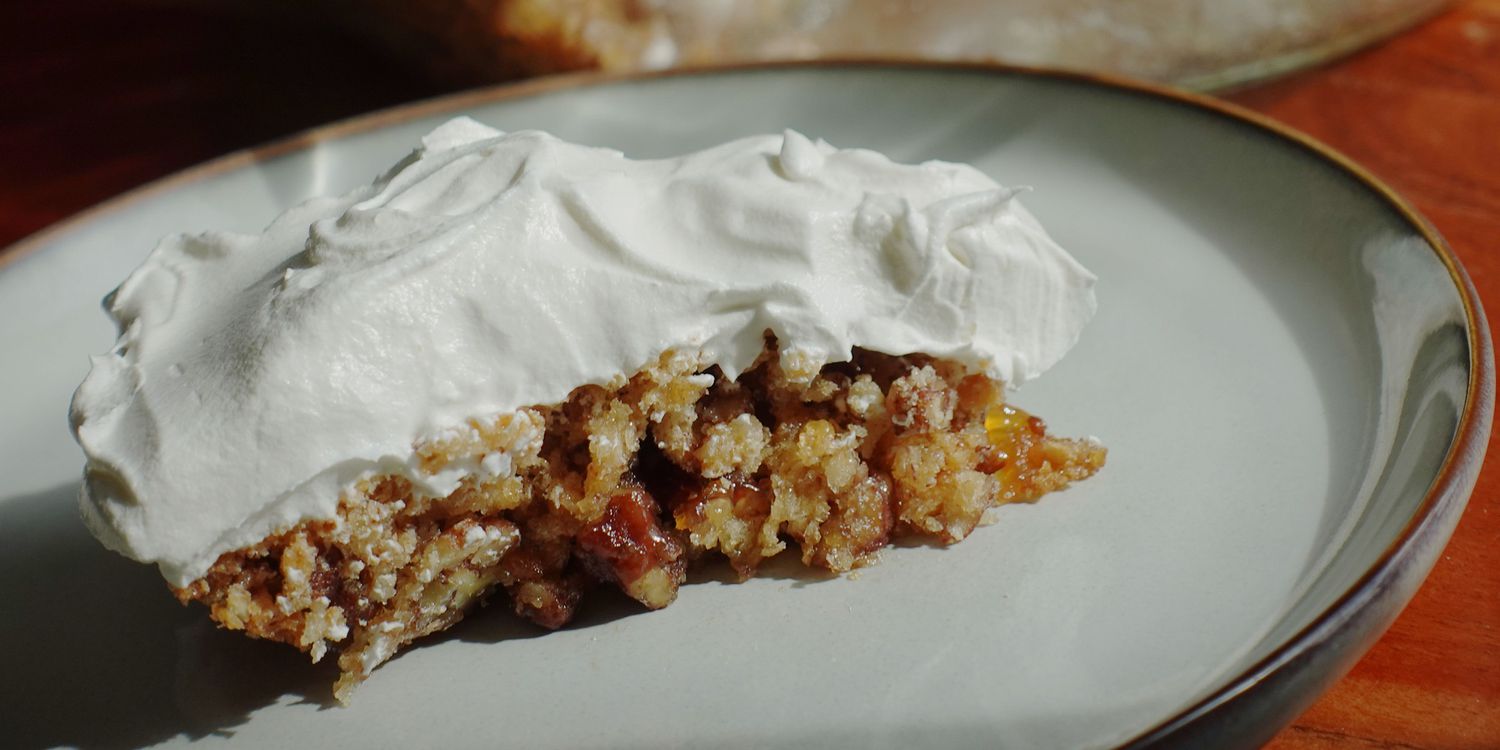 Vintage Mock Pecan Pie: Exploring Allergy-Friendly & Bean-Based Recipes
